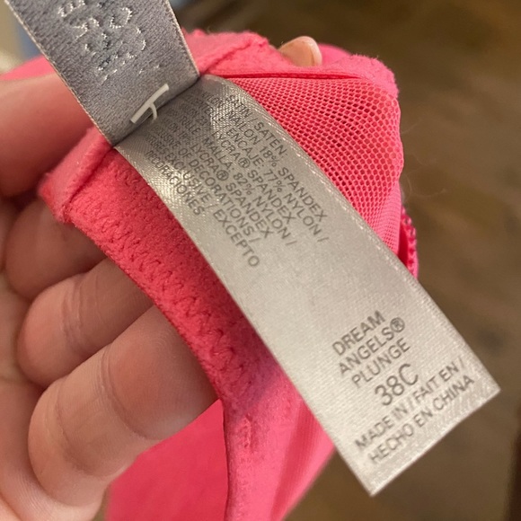 Victoria’s Secret Push Up - Picture 4 of 4